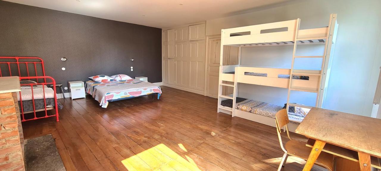 Les Hauts De St Jacques Maison D'Exception 300M2, Jardin Arbore 2000M2 Пузож Екстериор снимка