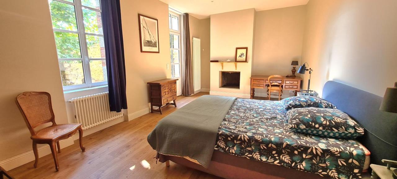 Les Hauts De St Jacques Maison D'Exception 300M2, Jardin Arbore 2000M2 Пузож Екстериор снимка
