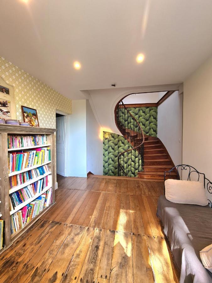 Les Hauts De St Jacques Maison D'Exception 300M2, Jardin Arbore 2000M2 Пузож Екстериор снимка